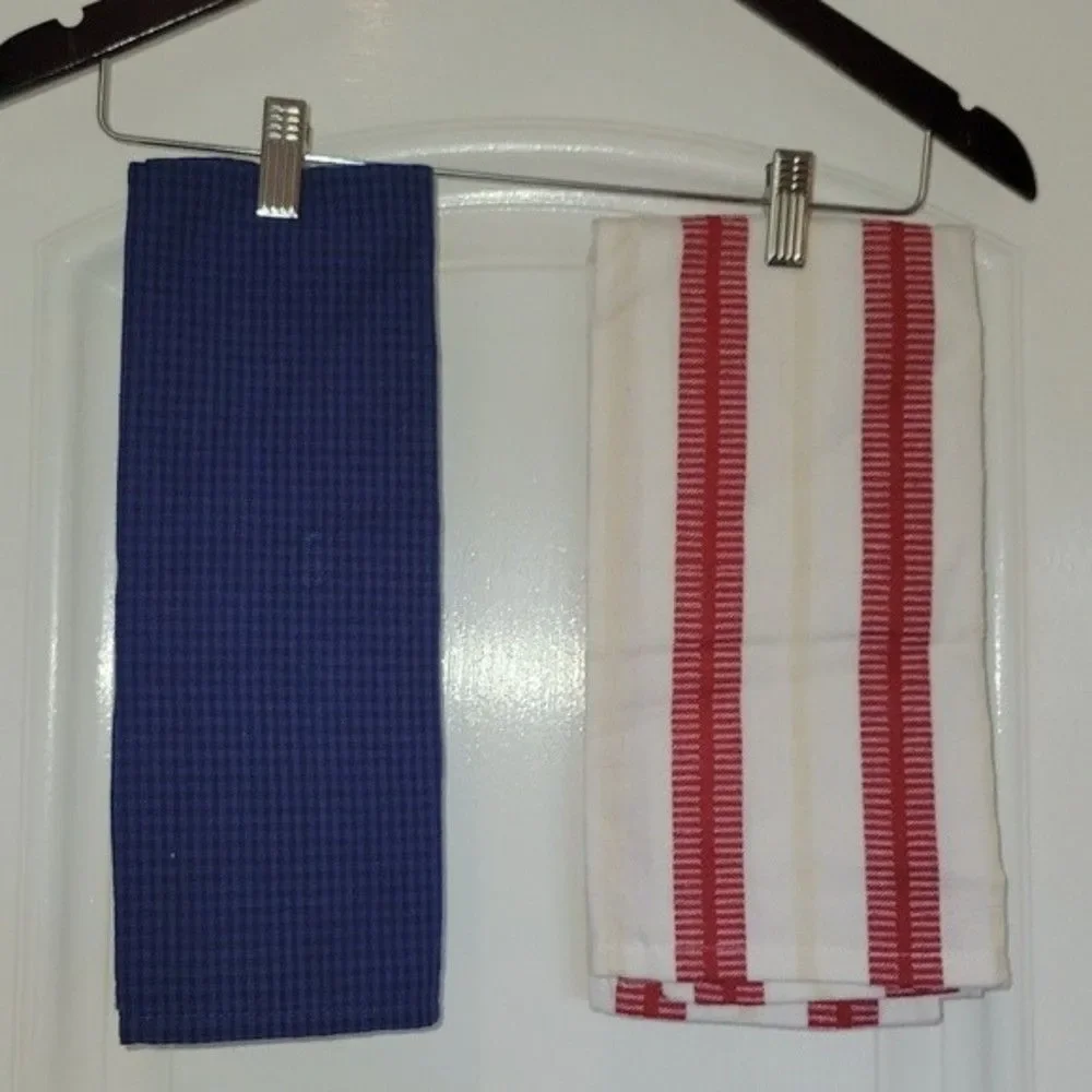 2 NWOT Christmas Tea Towels 1 from Crate & Barrel, 1 no tag. Gingham & Santa …